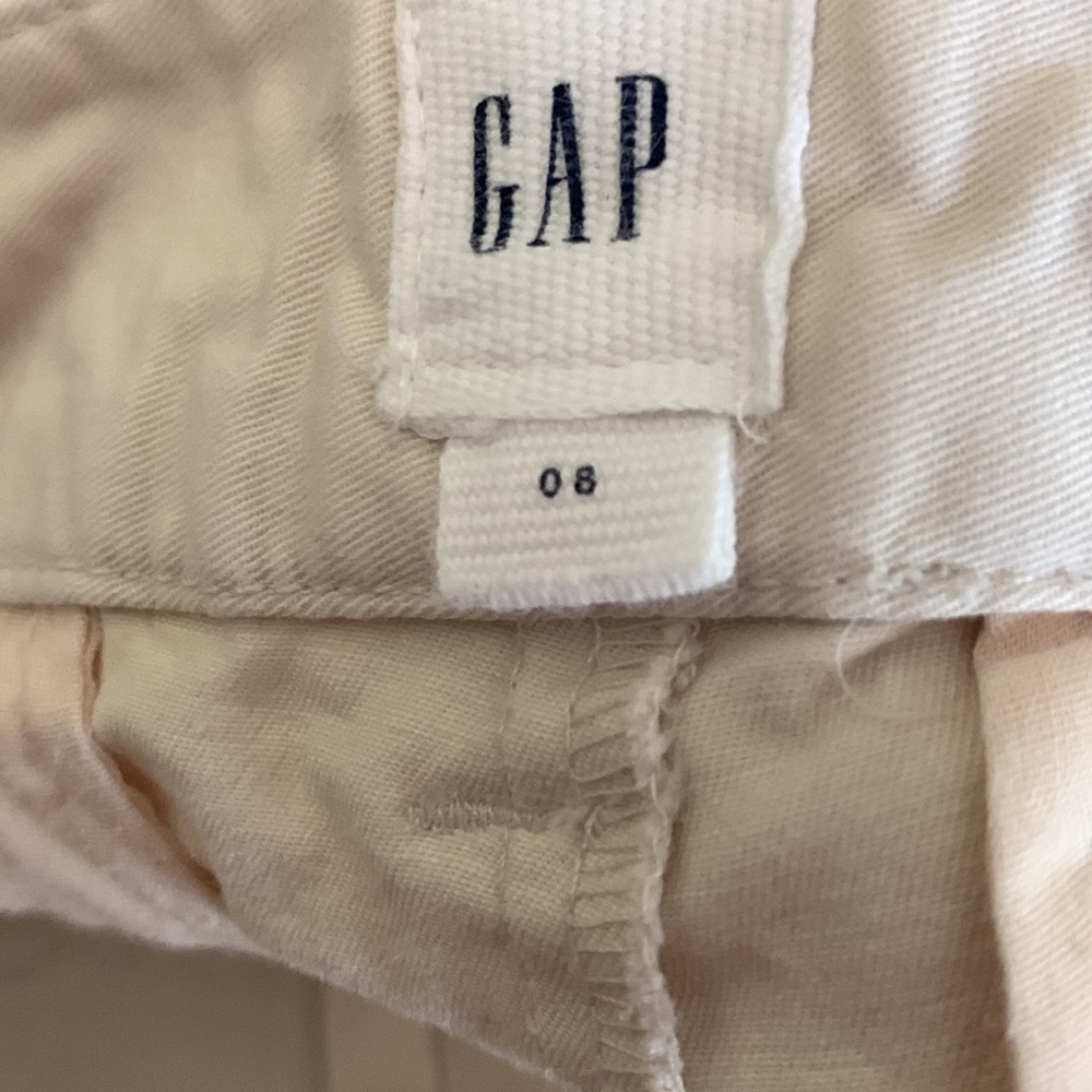 Gap light khaki Bermuda shorts size 8 - Picture 6 of 7